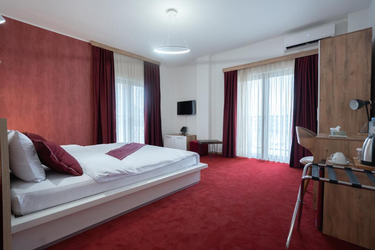 Austrian Palace Hotel Skopje Buitenkant foto