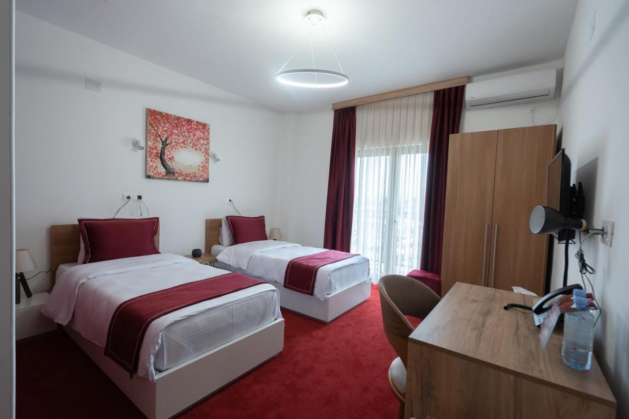 Austrian Palace Hotel Skopje Buitenkant foto