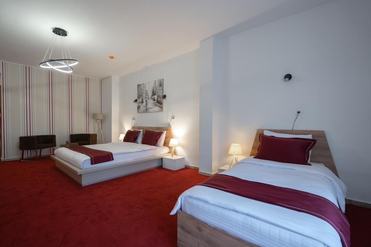 Austrian Palace Hotel Skopje Buitenkant foto