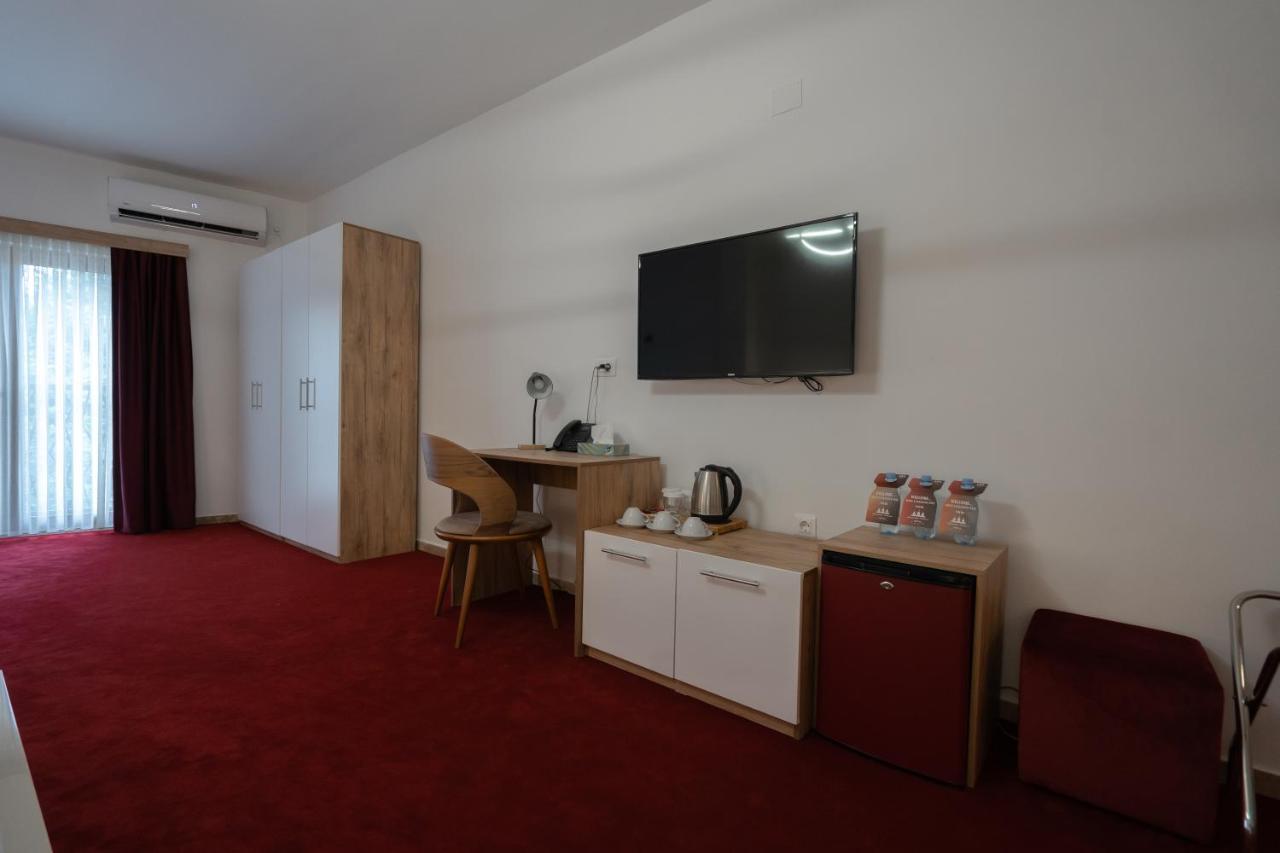 Austrian Palace Hotel Skopje Buitenkant foto
